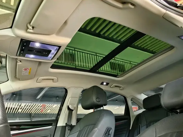 Volkswagen Passat — Фото автомобиля 28