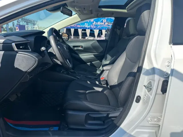 Toyota Corolla — Фото автомобиля 4