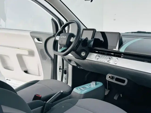 Changan Lumin — Фото автомобиля 16