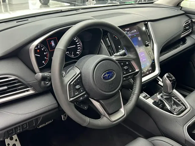 Subaru Outback — Фото автомобиля 12