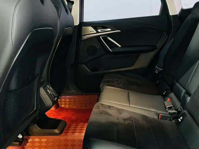 BMW X1 — Фото автомобиля 10