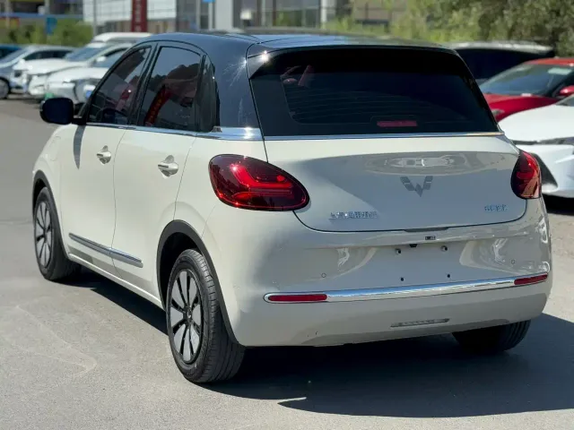 Wuling Bingo — Фото автомобиля 7