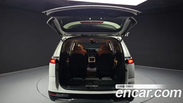 Kia Canival Carnival 4 поколение Дизель 9 мест Noblesse — Фото автомобиля 20