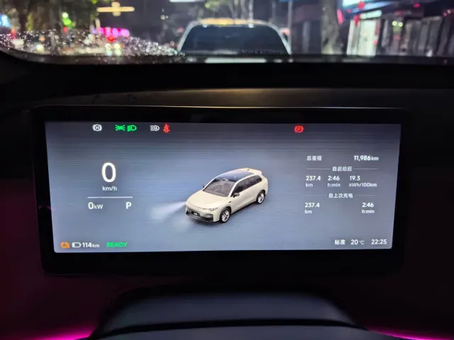 Leapmotor C10 — Фото автомобиля 3
