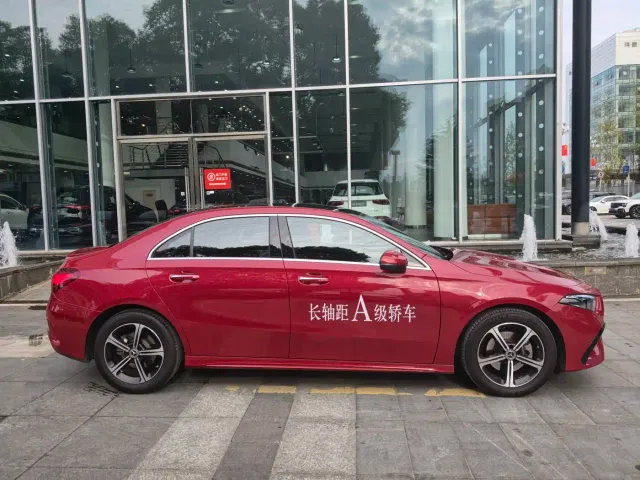 Mercedes-Benz A-Class — Фото автомобиля 4