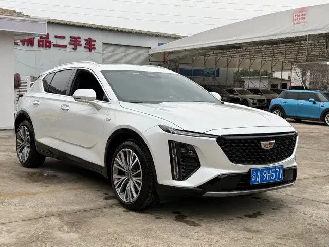Cadillac GT4 — Фото автомобиля 3