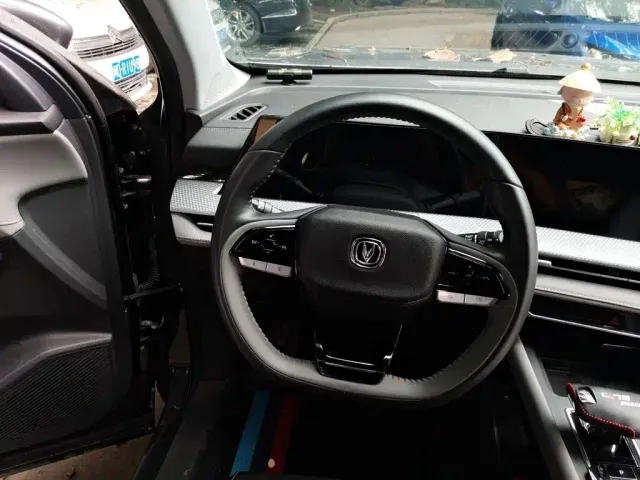 Changan CS75 Plus — Фото автомобиля 11