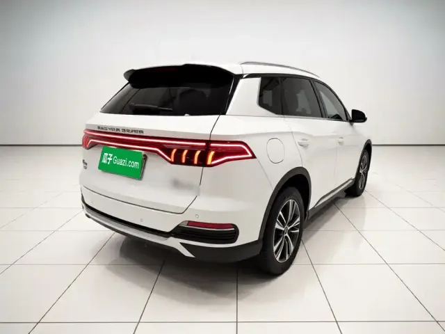 BYD Song Pro — Фото автомобиля 6