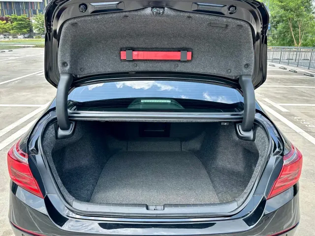 Honda Inspire — Фото автомобиля 18
