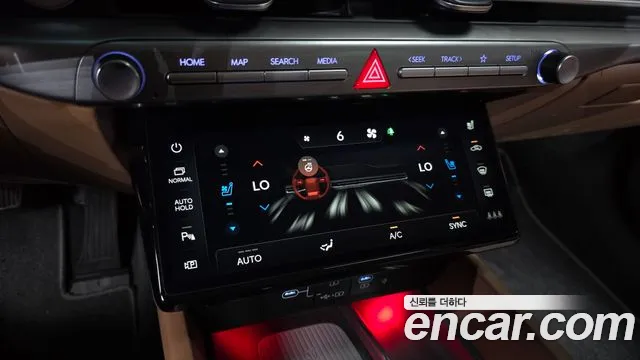 Hyundai Grandeur Grandeur (GN7) 2.5 Бензин 2WD — Фото автомобиля 13
