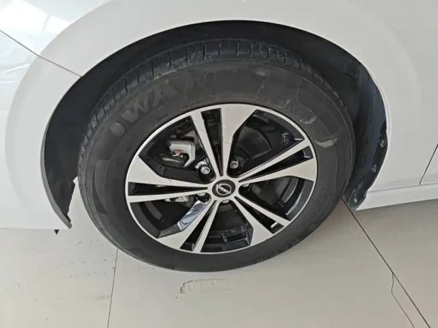 Nissan Sylphy — Фото автомобиля 22