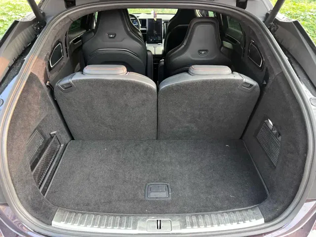 HiPhi HiPhi X 2021 Flagship Edition 6-Seater — Фото автомобиля 17