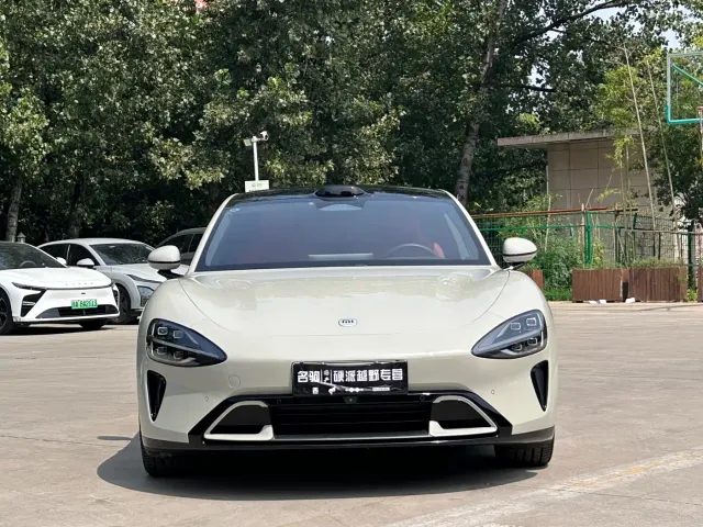 Xiaomi SU7 — Фото автомобиля 4