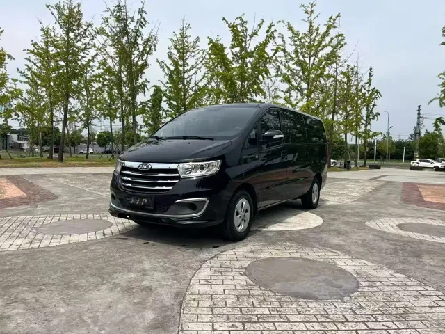 JAC Refine M3 — Фото автомобиля 3