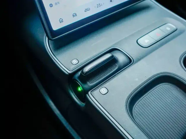 Nio ET5 Touring — Фото автомобиля 20