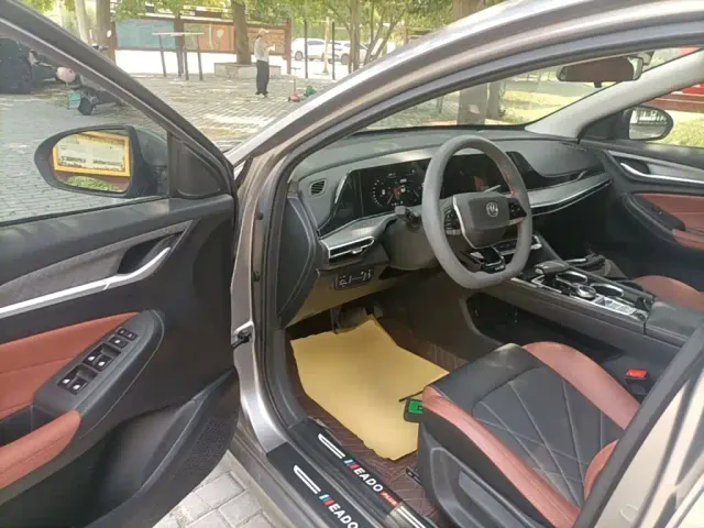 Changan Eado — Фото автомобиля 15