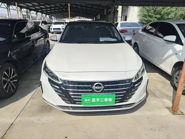 Nissan Teana — Фото автомобиля 2