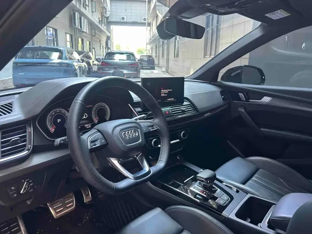 Audi Q5L — Фото автомобиля 14