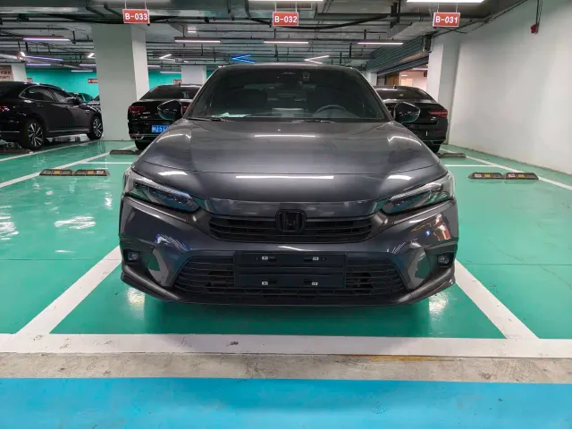 Honda Civic — Фото автомобиля 2