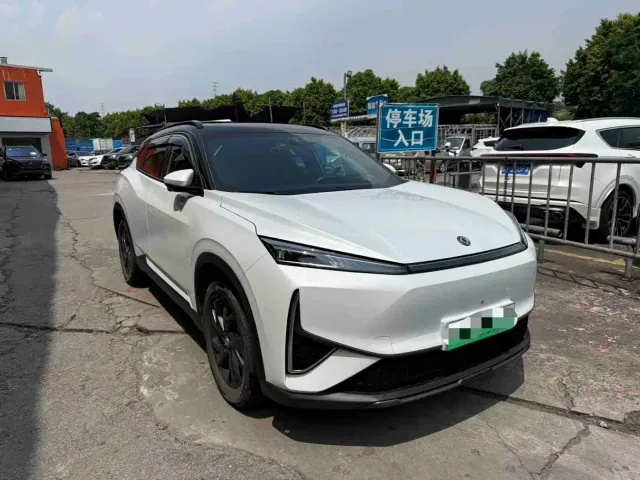 Dongfeng Fengshen L7 — Фото автомобиля 3