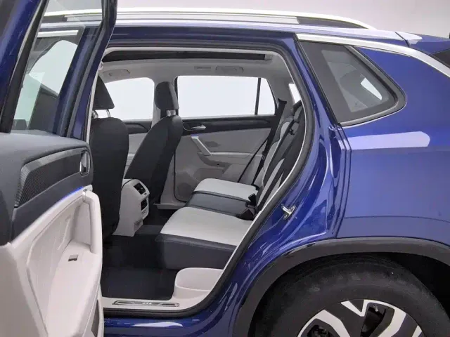 Volkswagen Tayron GTE Plug-in Hybrid — Фото автомобиля 15
