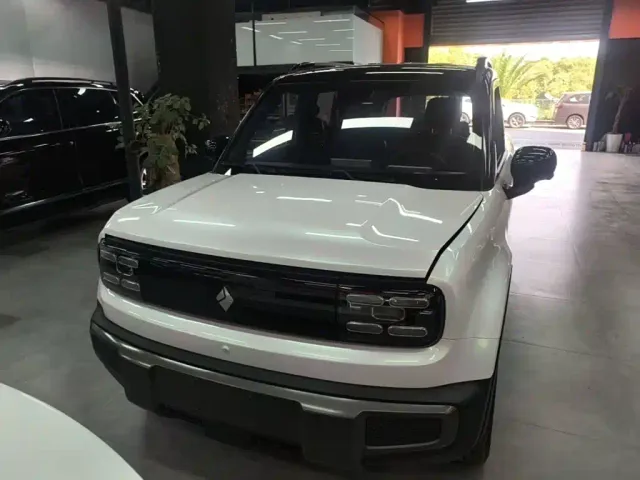 Baojun Yep Plus — Фото автомобиля 2