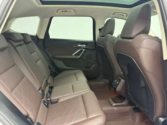 BMW X1 — Фото автомобиля 6