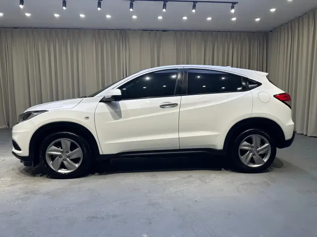 Honda Vezel — Фото автомобиля 4