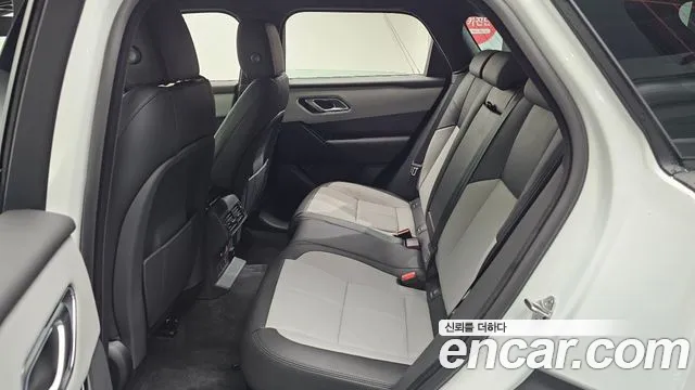 Land Rover Range Rover Velar Range Rover Velar 2.0 P250 Dynamic SE — Фото автомобиля 4