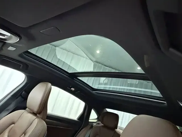 Volvo S90 — Фото автомобиля 14