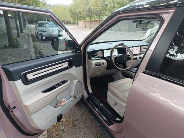 Geely ICON — Фото автомобиля 13