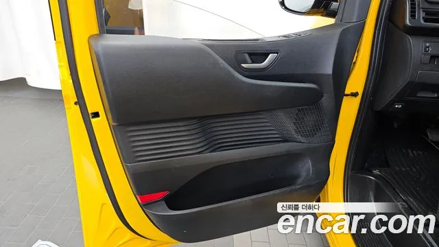 Hyundai Staria — Фото автомобиля 24