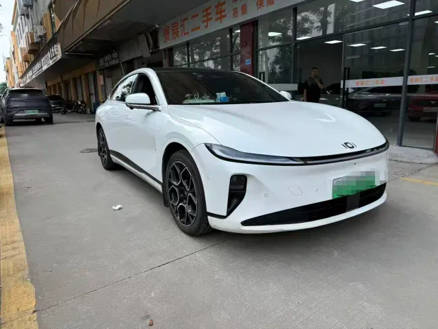 Changan Qiyuan A07 — Фото автомобиля 3