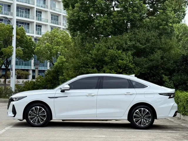 Chery Fulwin A8 — Фото автомобиля 3