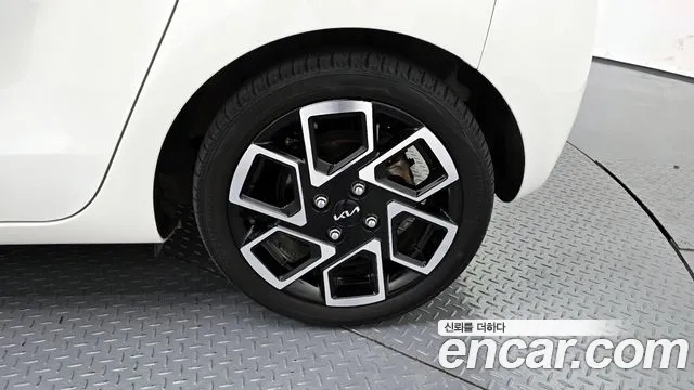 Kia RAY Новый Kia Ray Signature — Фото автомобиля 5