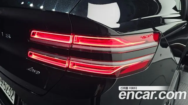 Genesis GV80 — Фото автомобиля 8