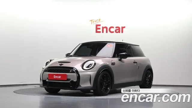 Фотография автомобиля — MINI Cooper