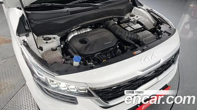 Kia Seltos Seltos Бензин 1.6 турбо 2WD — Фото автомобиля 6