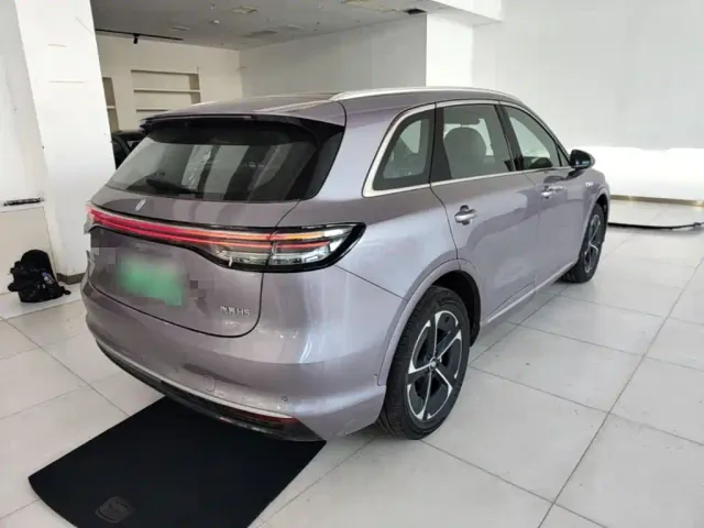 Shangjie SUV — Фото автомобиля 6