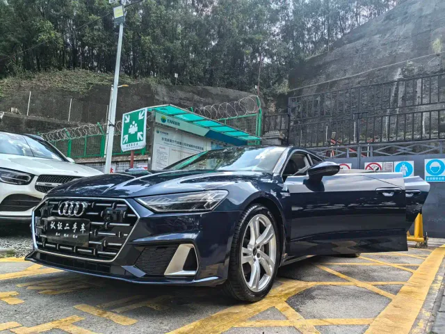 Audi A7L — Фото автомобиля 15