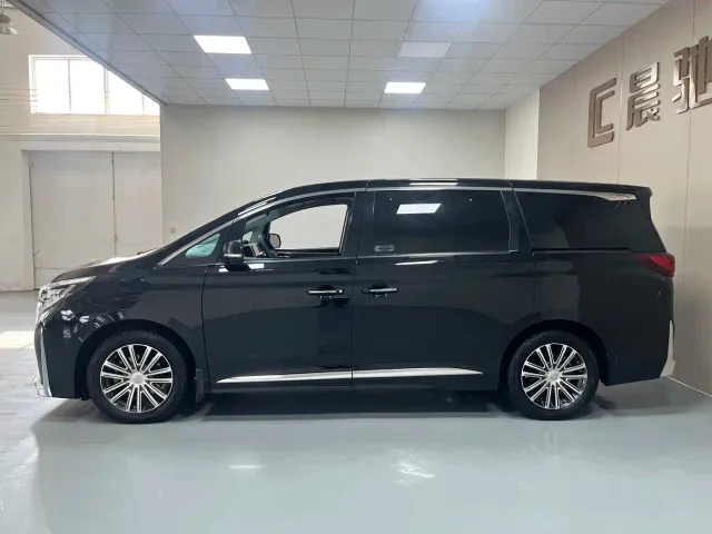 GAC Trumpchi M8 — Фото автомобиля 8