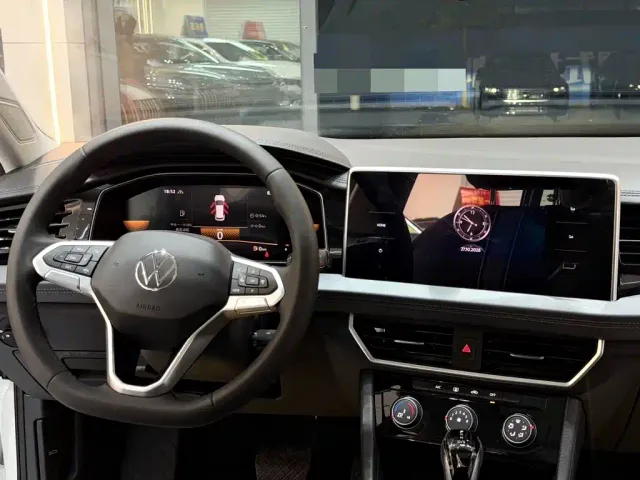 Volkswagen Sagitar — Фото автомобиля 12