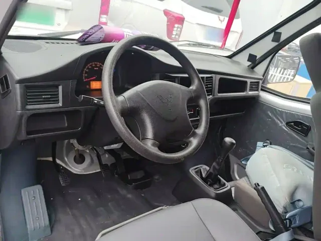 Wuling Zhiguang — Фото автомобиля 9