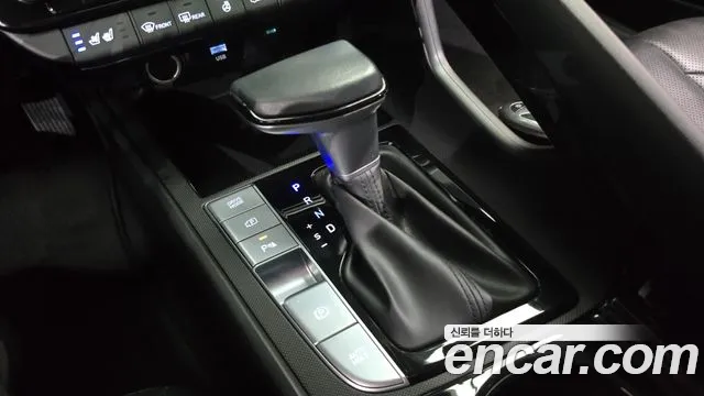 Hyundai Avante CN7 — Фото автомобиля 10