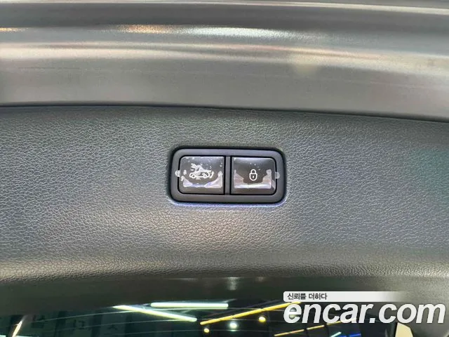 Genesis GV80 — Фото автомобиля 20
