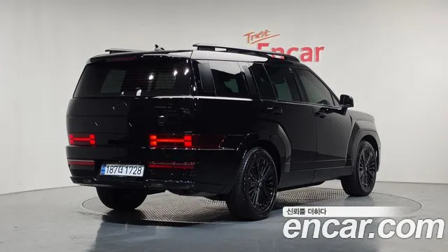 Фотография автомобиля — Hyundai Santafe