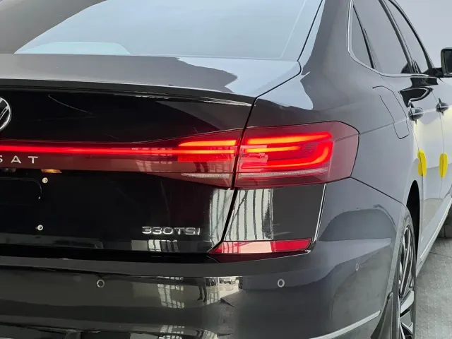 Volkswagen Passat — Фото автомобиля 26