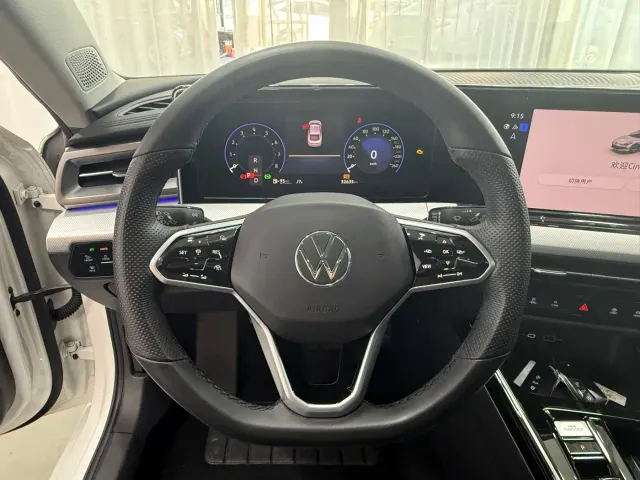 Volkswagen Lamando — Фото автомобиля 13