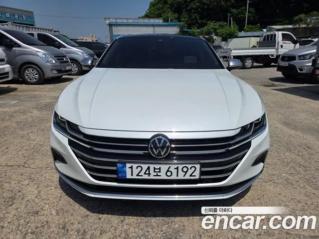 Volkswagen Arteon — Фото автомобиля 3