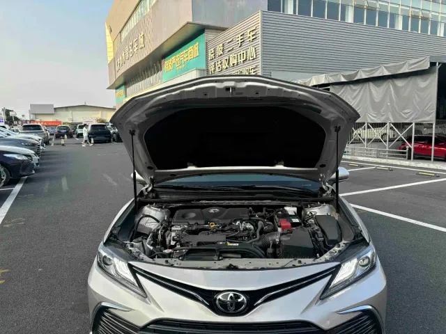 Toyota Camry — Фото автомобиля 11
